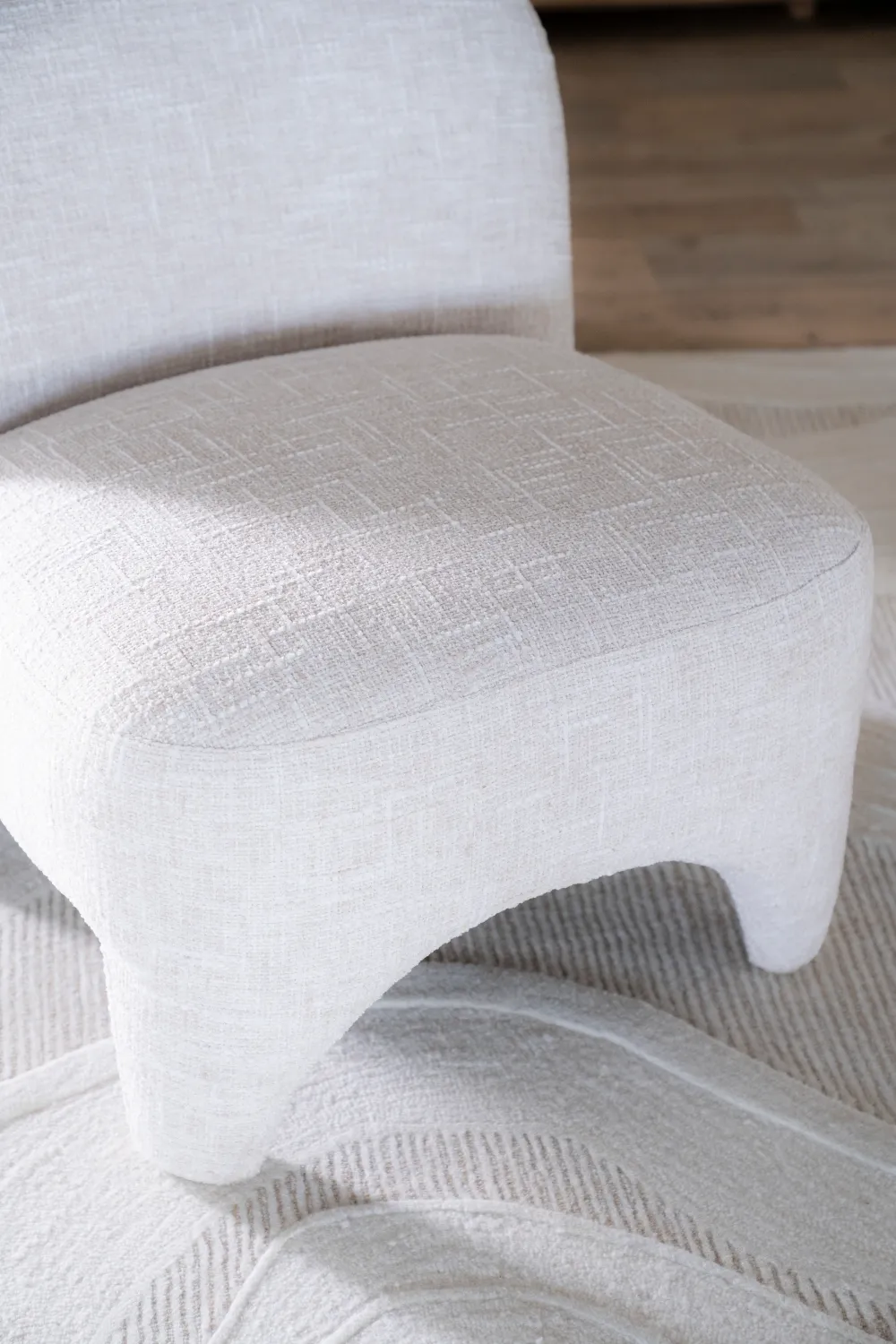 Arched Back Lounge Chair | Eleonora Owen