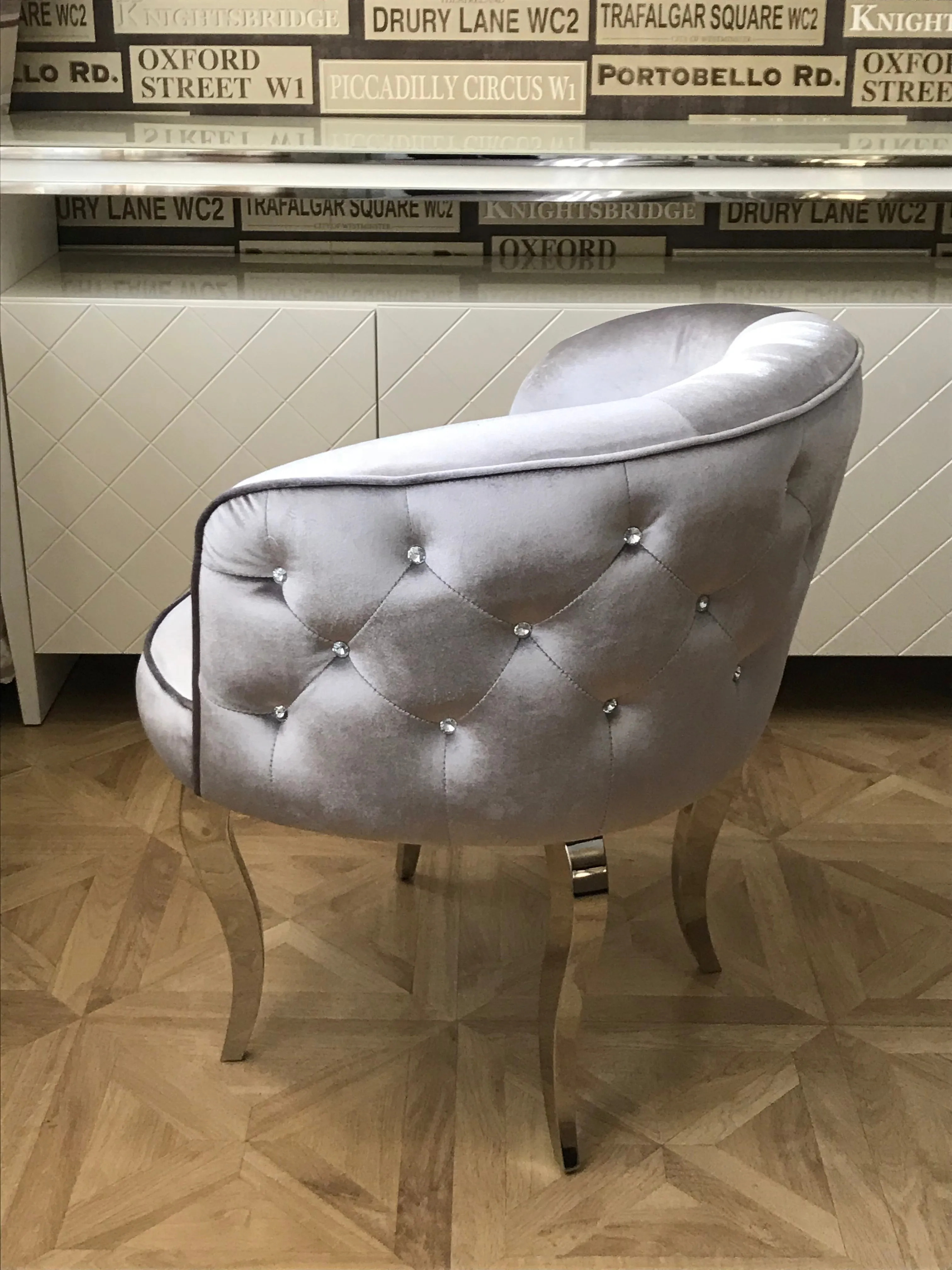 Silver Luxury Diamante Buttoned Crystal Style Armchair